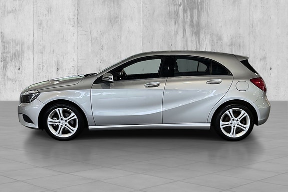 Mercedes-Benz A180 7 of 24