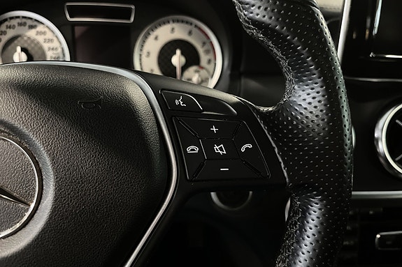 Mercedes-Benz A180 19 of 24