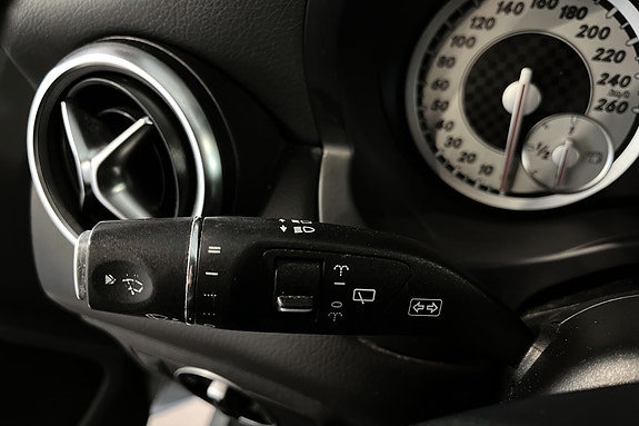 Mercedes-Benz A180 20 of 24