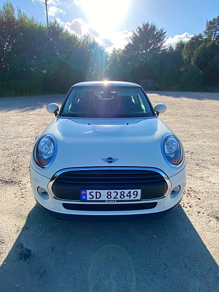 MINI One 9 of 20