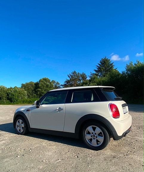 MINI One 7 of 20