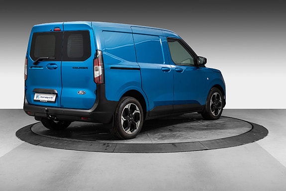 Ford E-Transit Courier 5 of 5