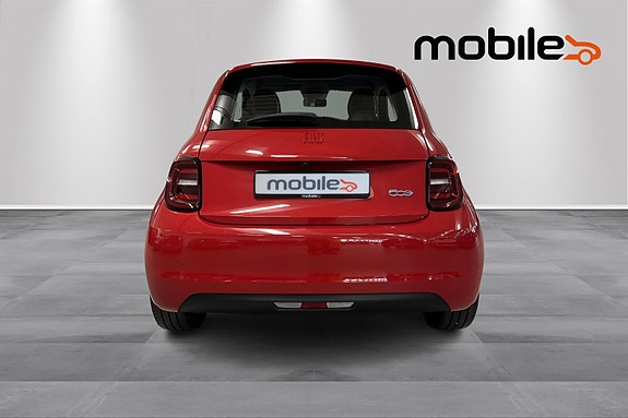 Fiat 500 4 of 5