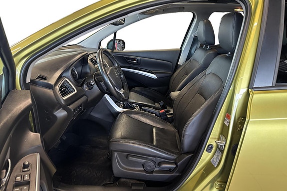 Suzuki SX4 S-Cross 5 of 5
