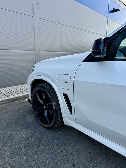 BMW X5 4 of 30