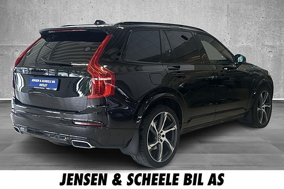 Volvo XC90 9 of 25