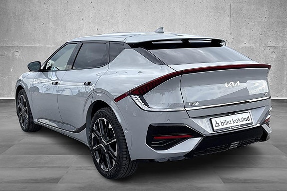 Kia EV6 3 of 5