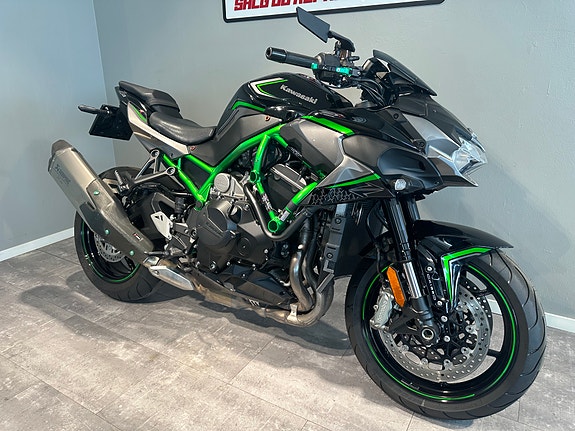 Kawasaki Z H2 4 of 5
