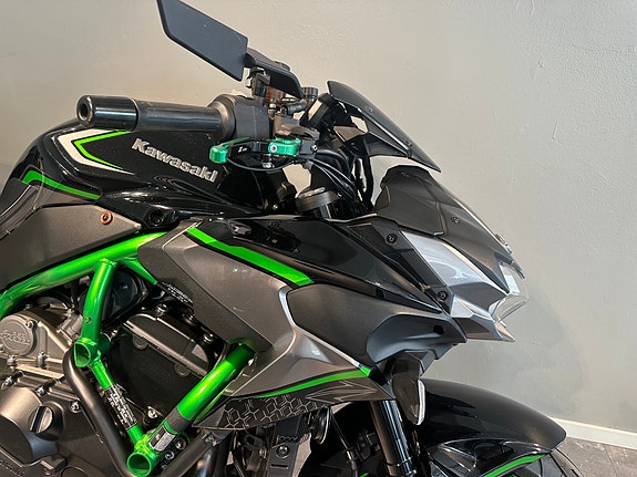 Kawasaki Z H2 15 of 30