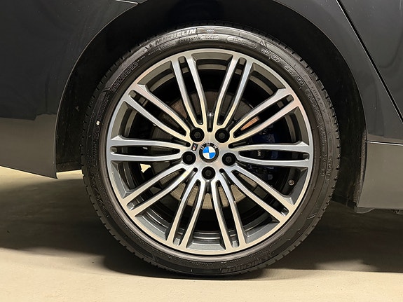 BMW 5-Serie 8 of 30