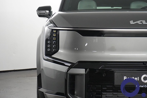 Kia EV9 3 of 30