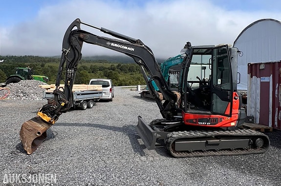 Eurocomach ES57 ZT minigraver - Gått 4721 timer - Engcon tiltrotator - Pusskuffe - Graveskuffe - Sertifisert 4 of 5