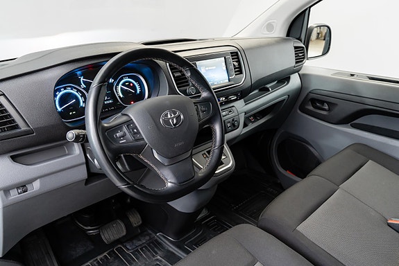 Toyota Proace 15 of 28