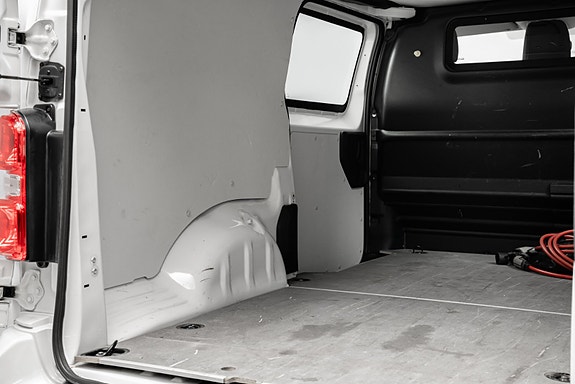 Toyota Proace 13 of 28