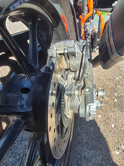 KTM 125 Duke 3 of 9