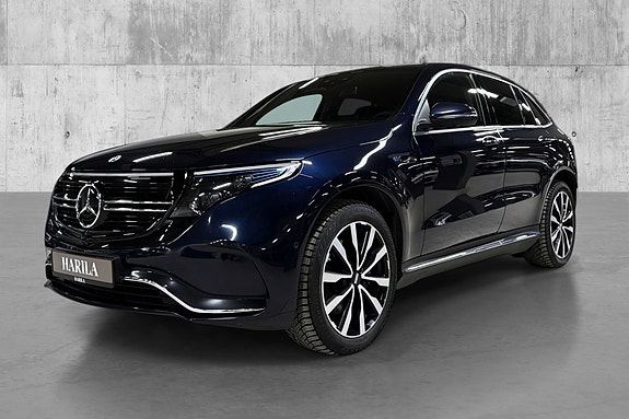 Mercedes-Benz EQC400 2 of 5