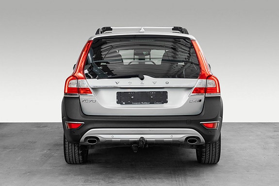 Volvo XC70 5 of 5