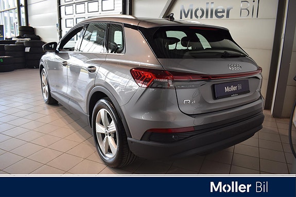 Audi Q4 e-tron 3 of 29