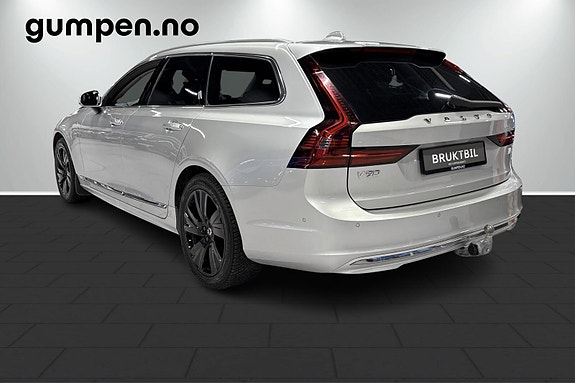 Volvo V90 3 of 5