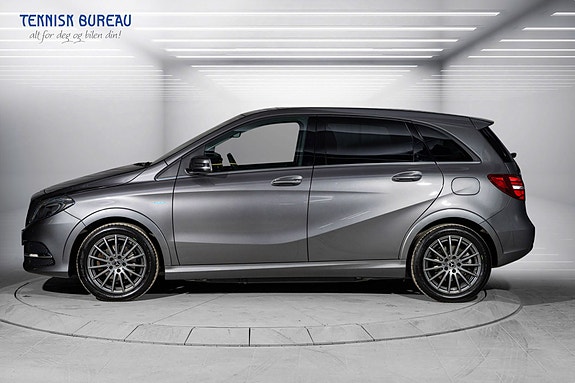 Mercedes-Benz B250 e 9 of 23