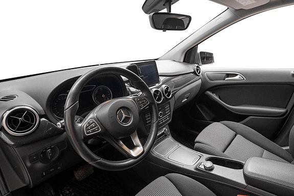Mercedes-Benz B250 e 10 of 23