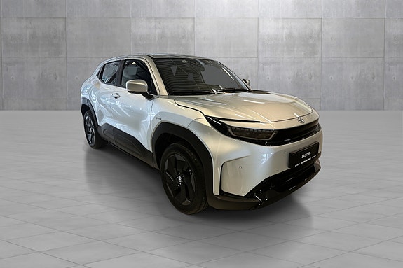 Toyota Urban Cruiser 7 of 30