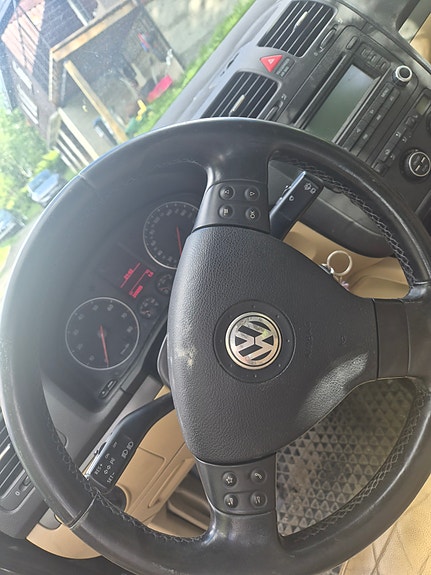 Volkswagen Golf V 3 of 5