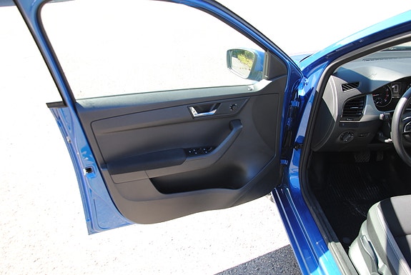 Skoda Fabia 6 of 19