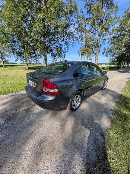 Volvo S40 5 of 5