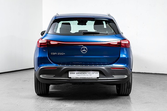 Mercedes-Benz EQA250 5 of 5