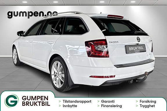 Skoda Octavia 3 of 5