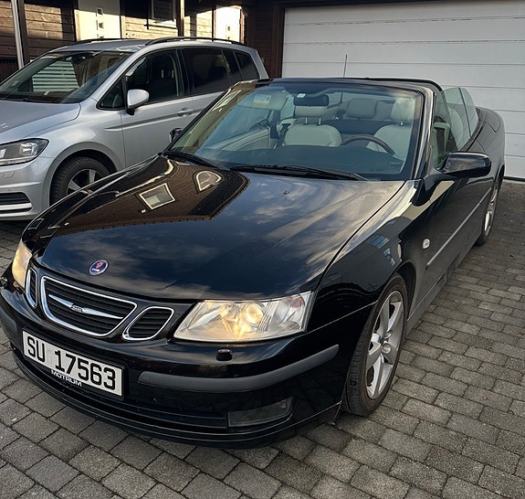 Saab 9-3 4 of 8