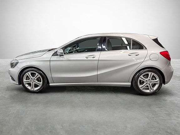 Mercedes-Benz A-Klasse 2 of 5