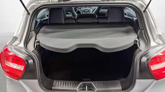Mercedes-Benz A200 d 26 of 30