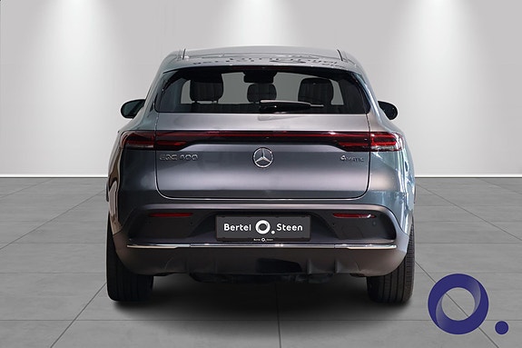 Mercedes-Benz EQC400 3 of 5