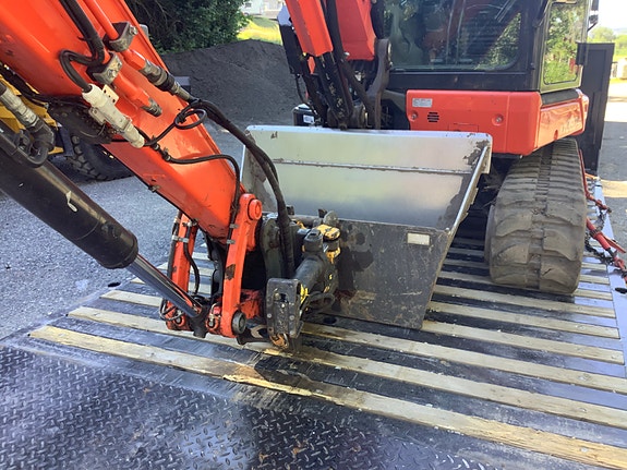Kubota KX060-5 6 of 10