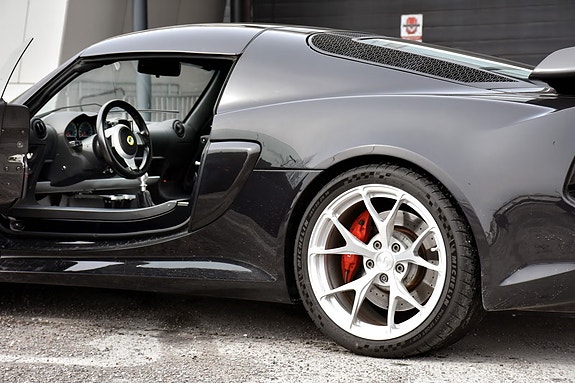 Lotus Exige 2013 photo 5
