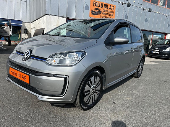 Volkswagen UP! 2 of 5