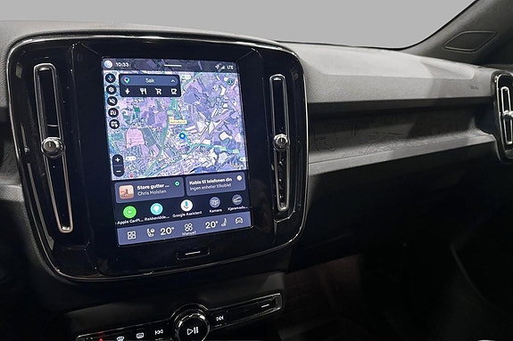 Volvo XC40 14 of 24