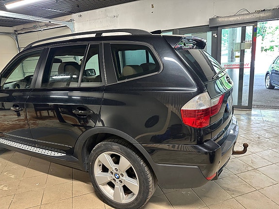 BMW X3 3 of 5