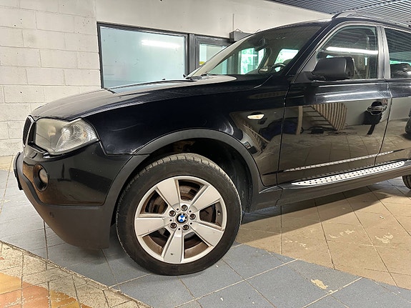 BMW X3 2 of 5