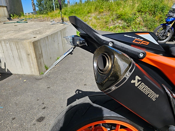 KTM 890 Duke 8 of 15