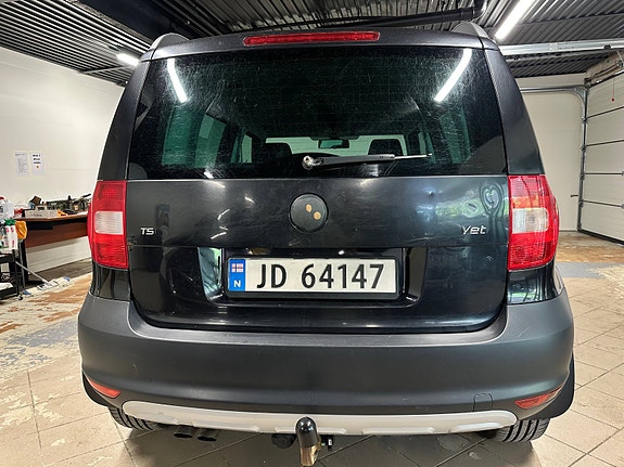 Skoda Yeti 4 of 5