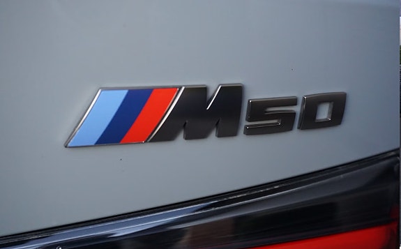 BMW I4-M50 5 of 5