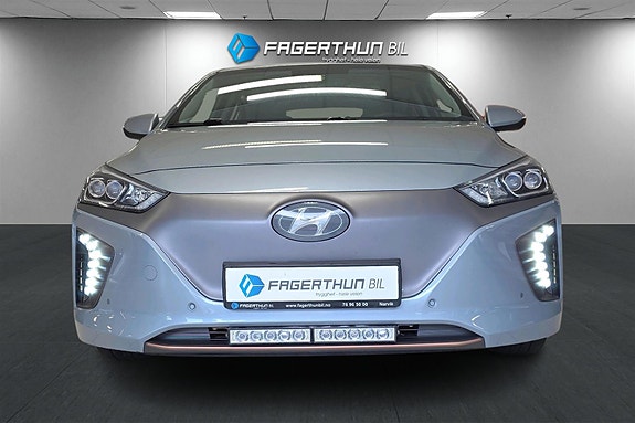 Hyundai IONIQ 2 of 5