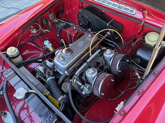 MG MGB 7 of 8