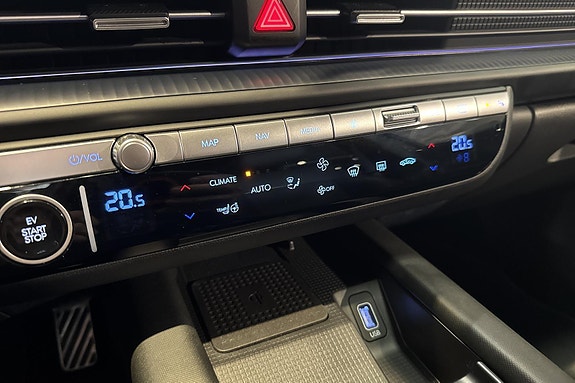 Hyundai Ioniq 6 15 of 24