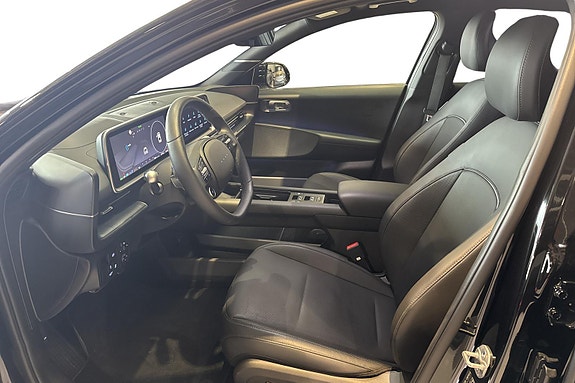 Hyundai Ioniq 6 8 of 24
