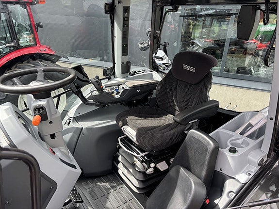 Valtra G135 2021, kr 999 000,-