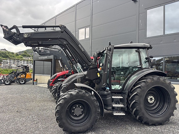 Valtra G135 2021, kr 999 000,-